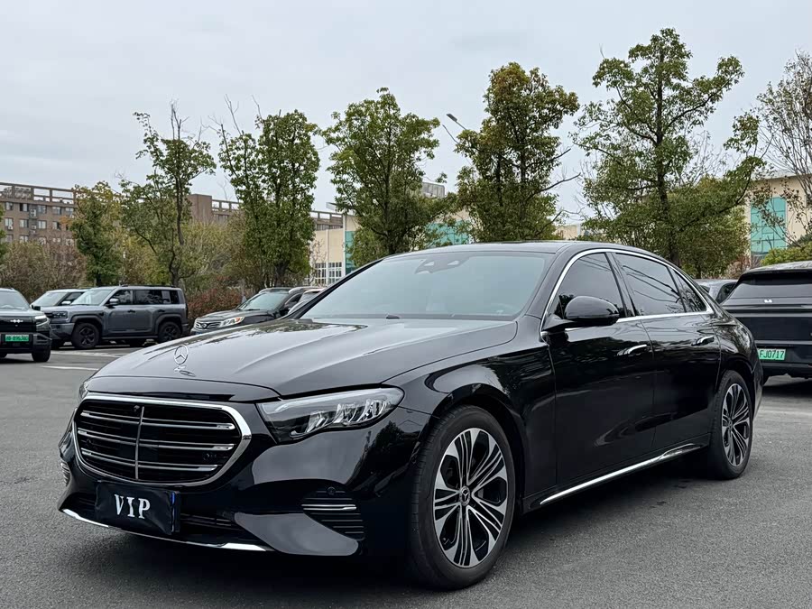 Mercedes-Benz E-Class 2025 E 300 L Fashion