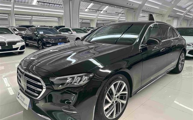 Mercedes-Benz E-Class 2025 E 300 L Fashion