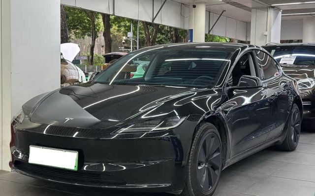 Model 3 2023 RWD