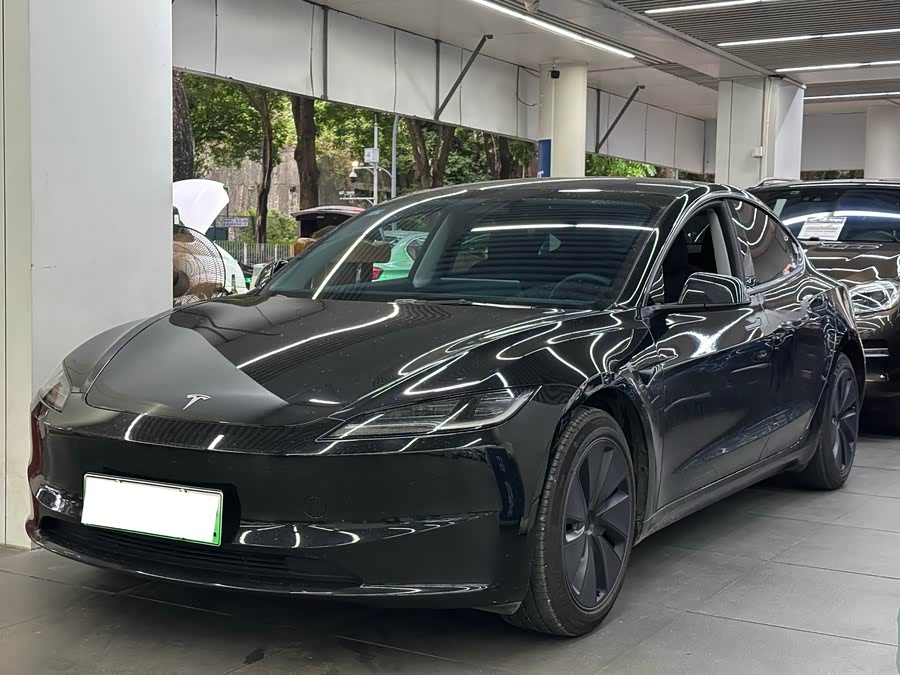 Model 3 2023 RWD