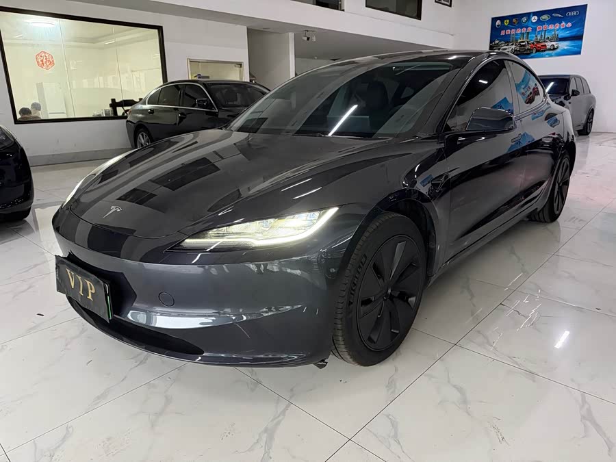 Model 3 2023 RWD