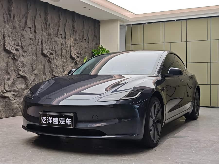 Model 3 2025 RWD