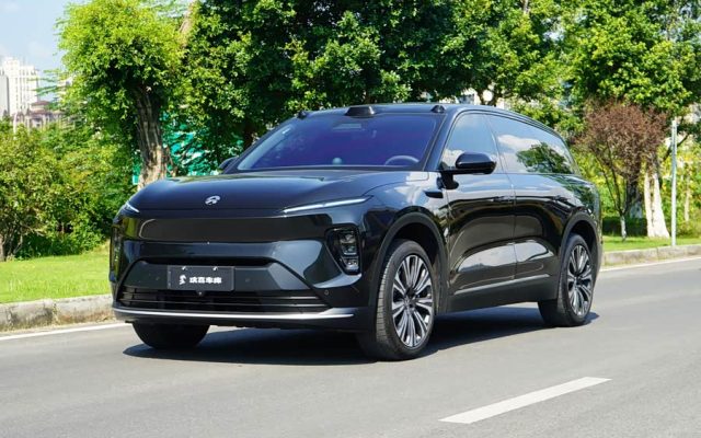 NIO ES8 2024 75kWh