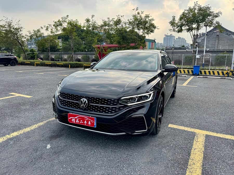 Passat 2025 380TSI Starry Dragon Edition