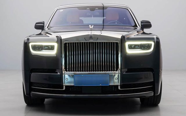 Phantom 2022 6.7T Standard Wheelbase