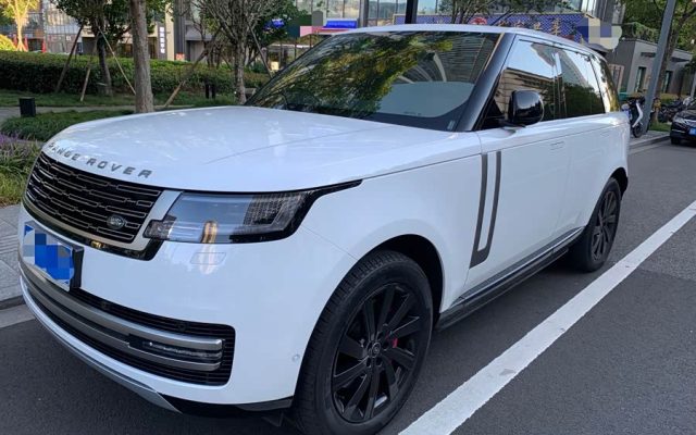 Range Rover 2024 3.0 L6 360PS Luxury