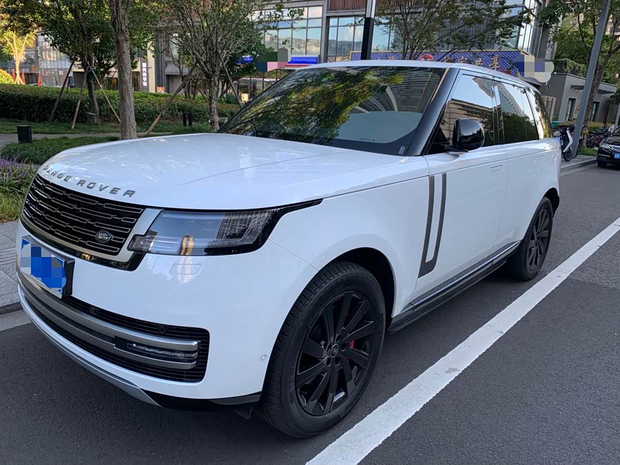 Range Rover 2024 3.0 L6 360PS Luxury