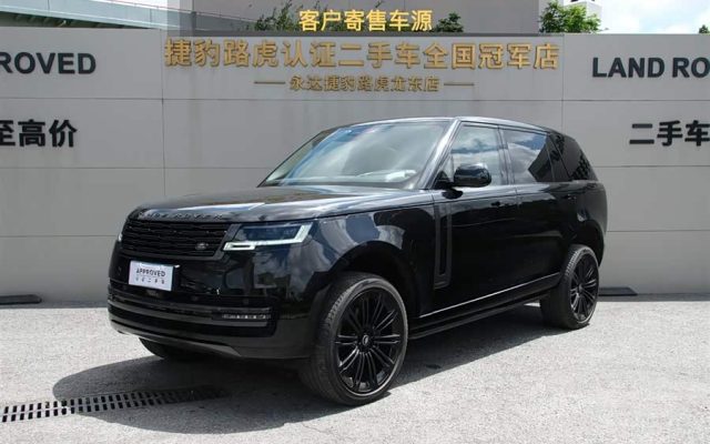 Range Rover 2024 3.0 L6 400PS Exemplary Long Version