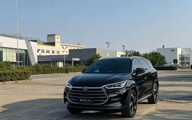Tang New Energy 2023 DM-i Champion 112KM Luxury
