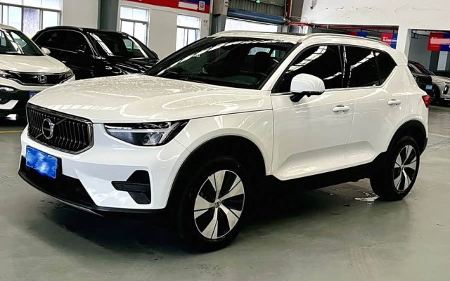 Volvo XC40 2023 B3 Intelligent Luxury