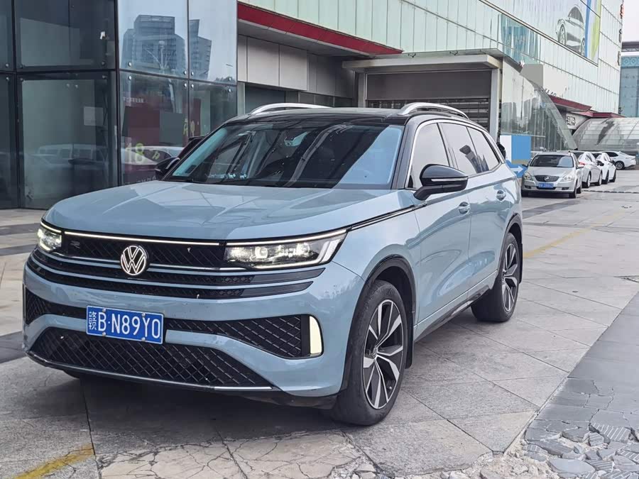 2023 380TSI 4WD R-Line First Edition