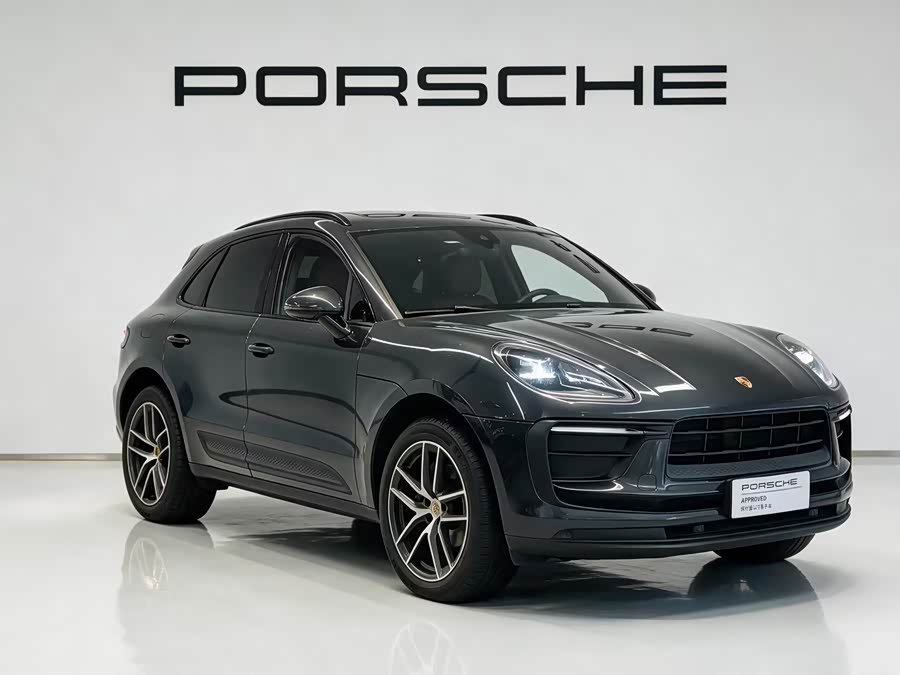 2024 Macan 2.0T