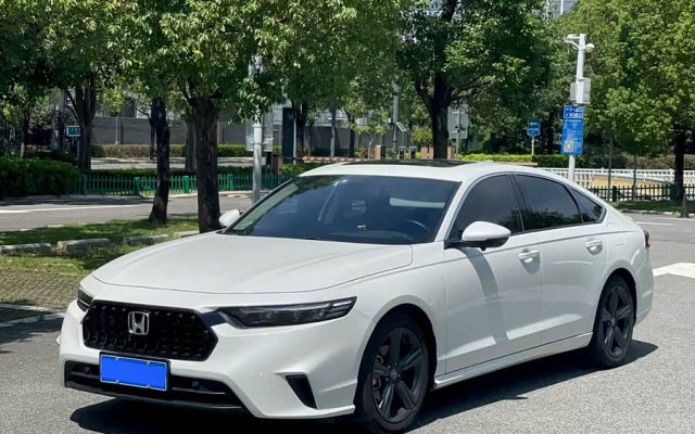 2025 Elegant Edition 260TURBO