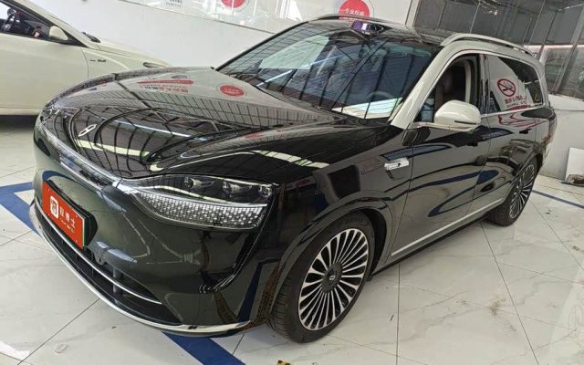 AITO M9 2025 Range Extender Ultra Version 52kWh 6-Seater (192-Line Laser Radar)