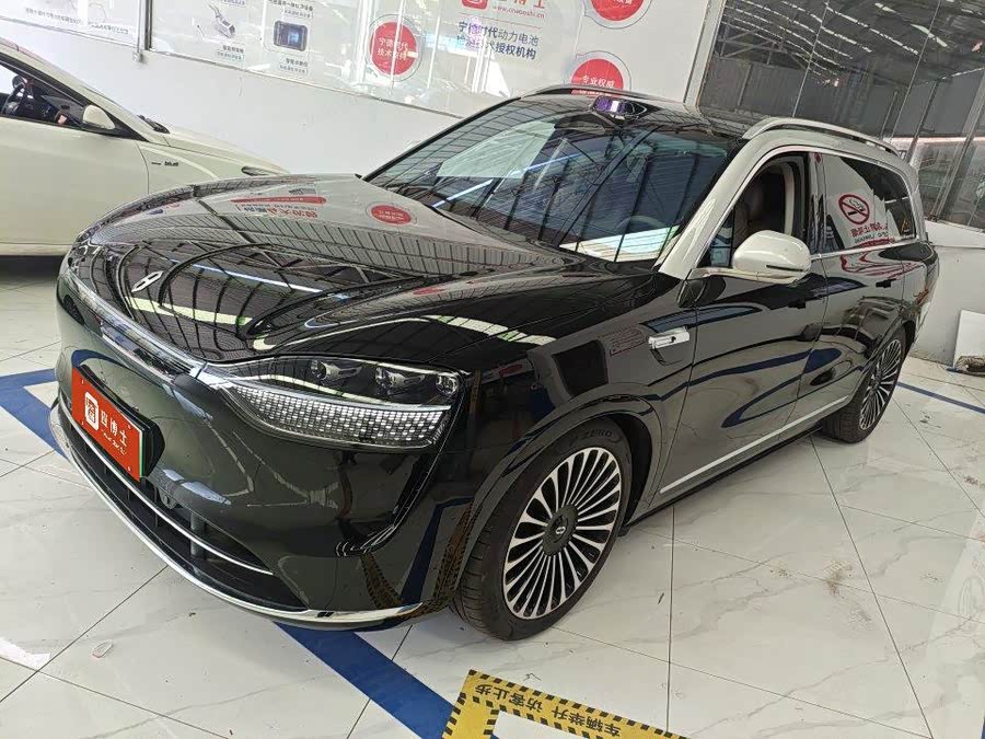 AITO M9 2025 Range Extender Ultra Version 52kWh 6-Seater (192-Line Laser Radar)