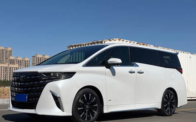 Alphard 2024 Dual Engine 2.5L Premium Edition