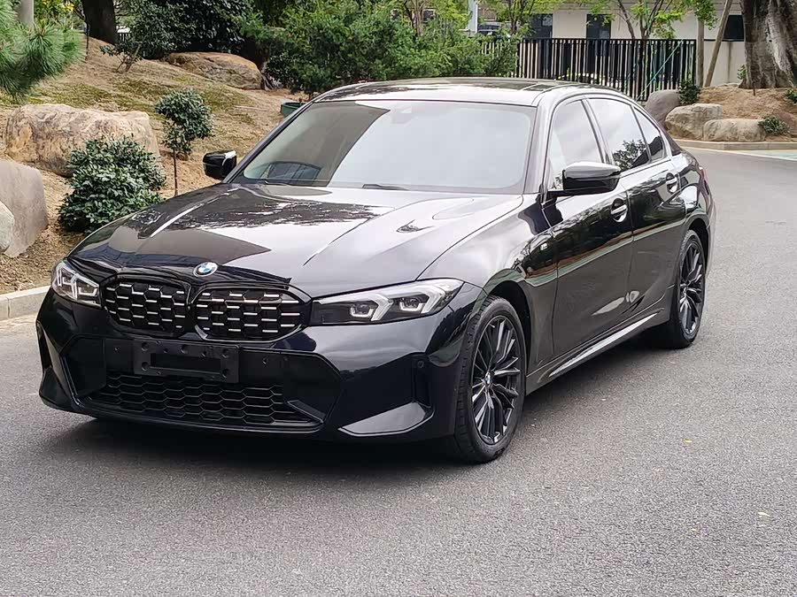 BMW 3 Series 2023 325Li M Sport Night Package