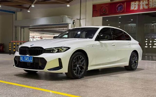 BMW 3 Series 2025 330Li M Sport Night Package