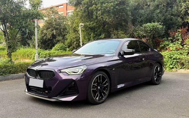 BMW M240i