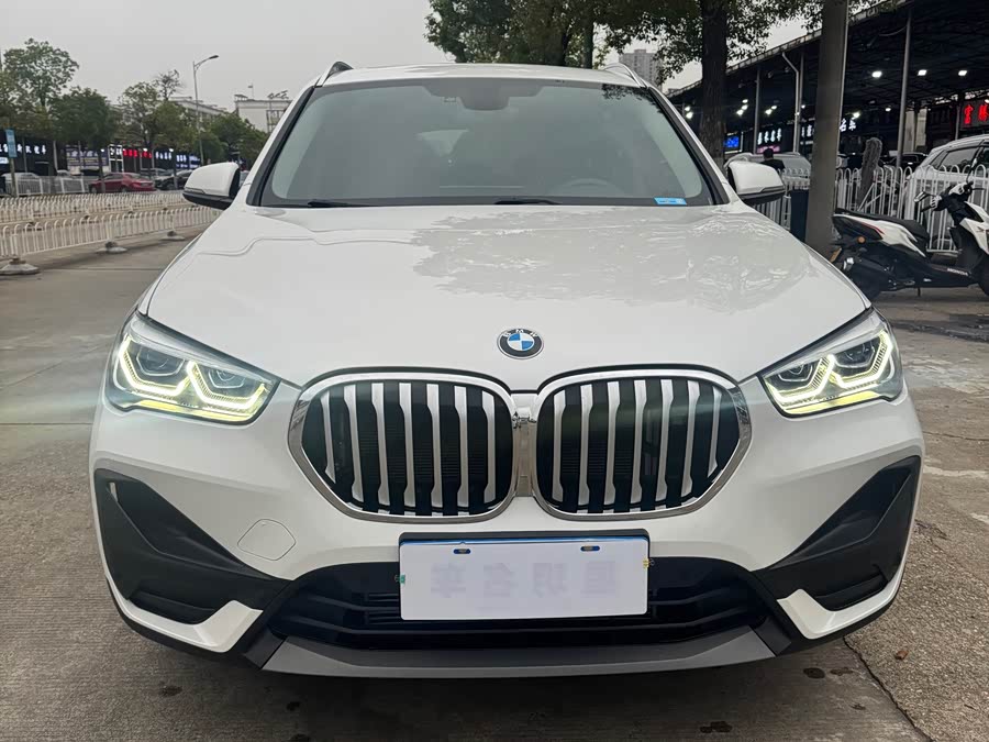 BMW X1 2022 sDrive25Li Leading Edition
