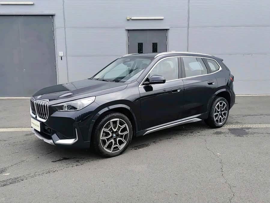 BMW X1 2026 sDrive25Li X Design
