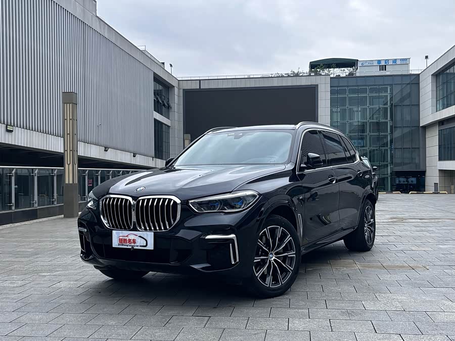 BMW X5 2022 Facelift xDrive 30Li Luxury M Sport Package