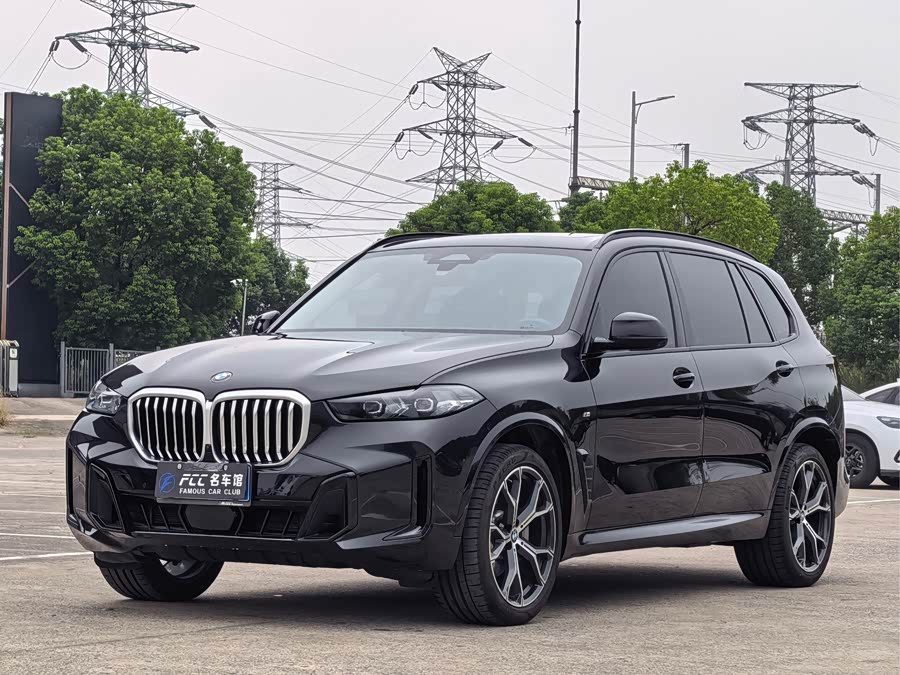 BMW X5 2023 xDrive 30Li Luxury M Sport Package