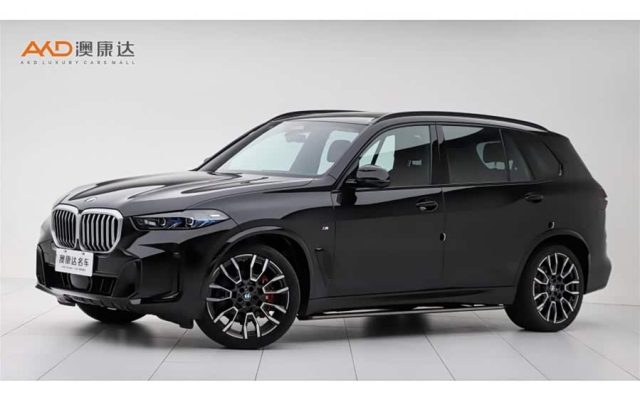 BMW X5 2023 xDrive 40Li M Sport Night Package