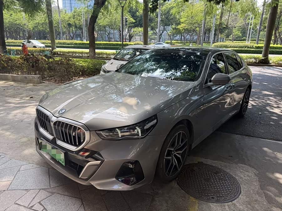 BMW i5 2024 eDrive 35L M Sport Package