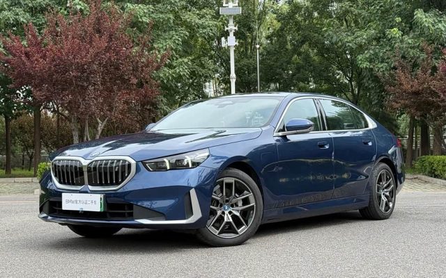 BMW i5 2024 eDrive 35L M Sport Package