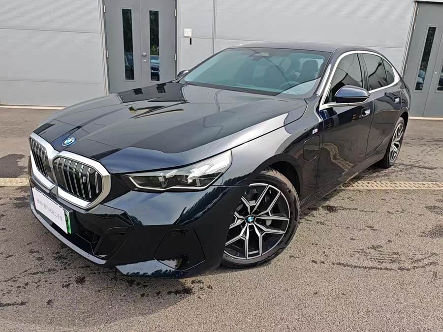 BMW i5 2025 eDrive 35L M Sport