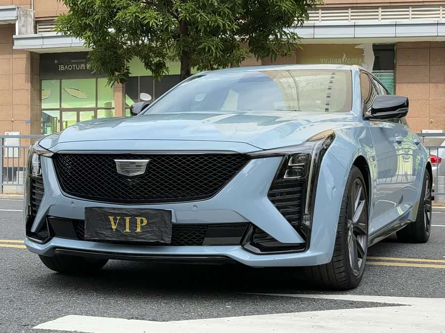 Cadillac CT5 2025 28T Track Performance Edition + Peak Track Package