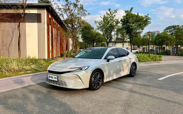 Camry 2024 2.0HG Premium