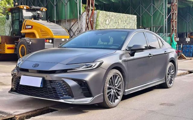 Camry 2025 2.0HXS Hybrid Glory