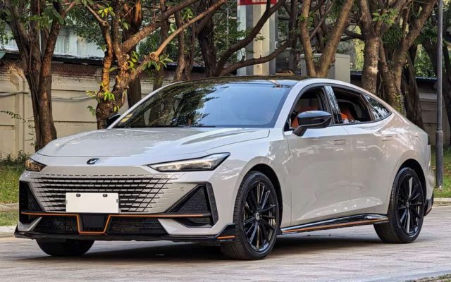 Changan UNI-V 2023 1.5T Sport
