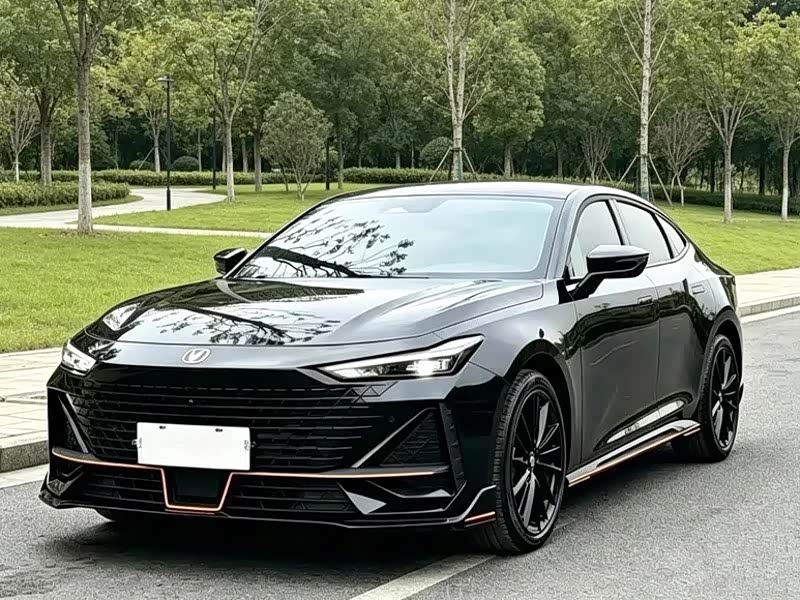 Changan UNI-V 2023 1.5T Sport