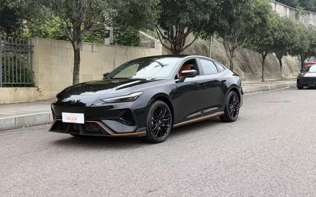 Changan UNI-V 2025 1.5T 500Bar Premium Sports Edition