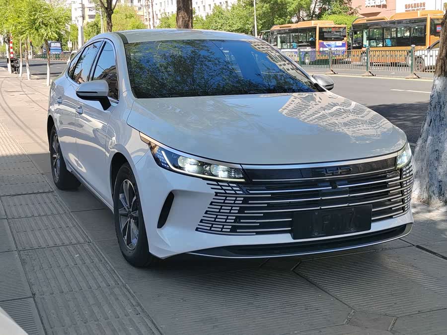Chaser 05 2024 Glory DM-i 55KM Luxury