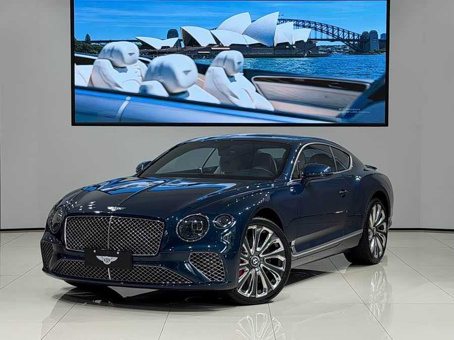Continental 2022 4.0T GT V8