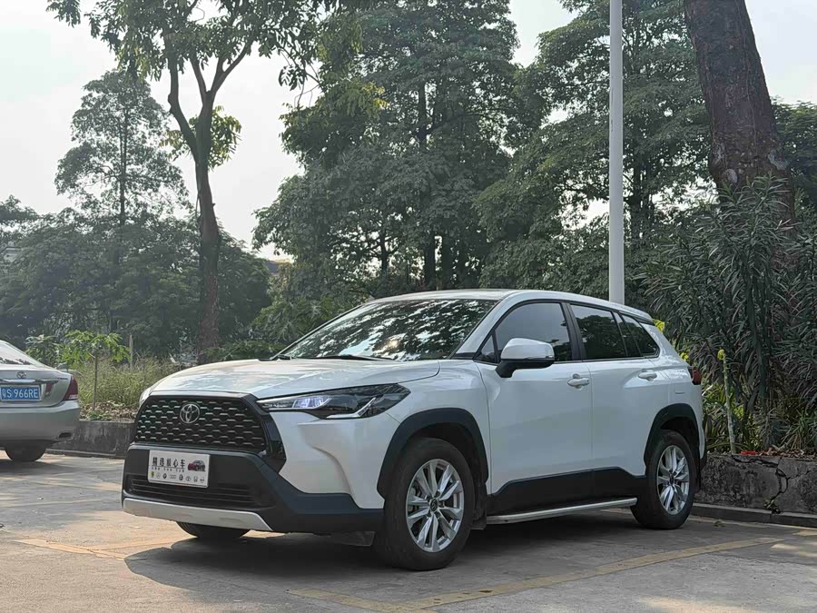 Corolla Cross 2024 2.0L Pioneer Edition
