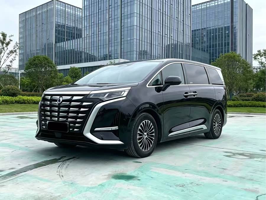 Denza D9 2024 DM-i 980 Four-Wheel Drive Flagship