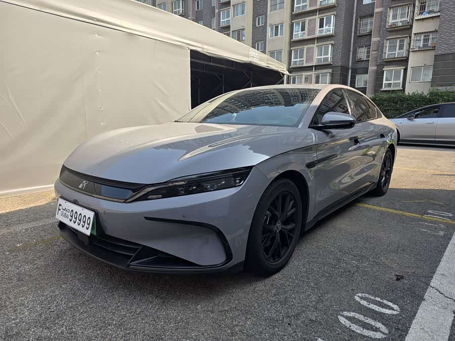 Han 2025 DM-i Smart Driving Edition Elite 125KM