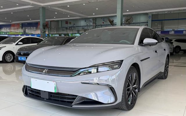 Han 2025 DM-i Smart Driving Version 125KM Honor Type