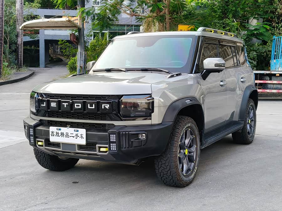 Jietu Traveler 2023 2.0T 4WD Crossing