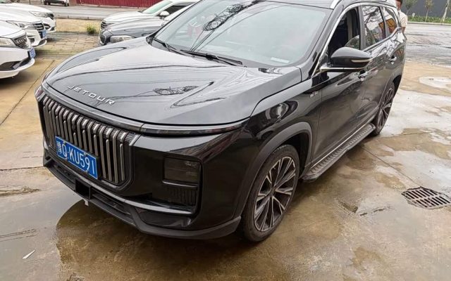 Jietu X90 PRO 2024 2.0T DCT Ultimate 7-Seater