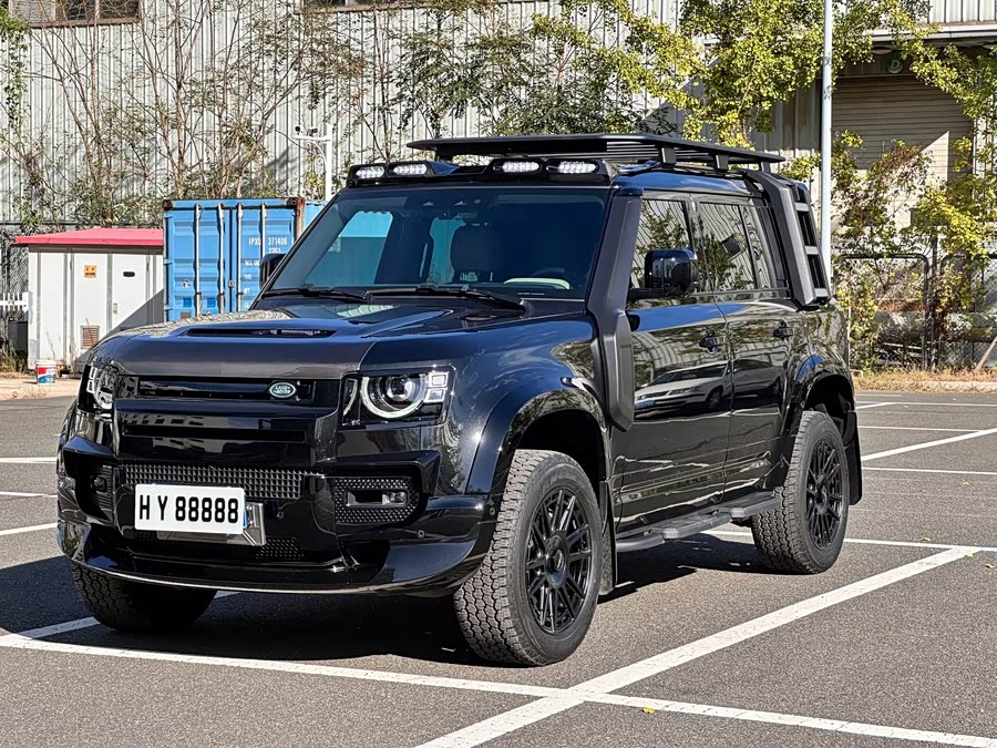 Land Rover Defender 2023 250 Diesel