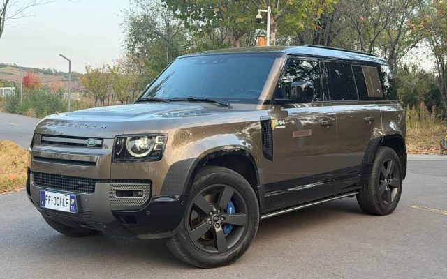 Land Rover Defender 2023 Facelift 110 3.0T P400 X-DYNAMIC HSE
