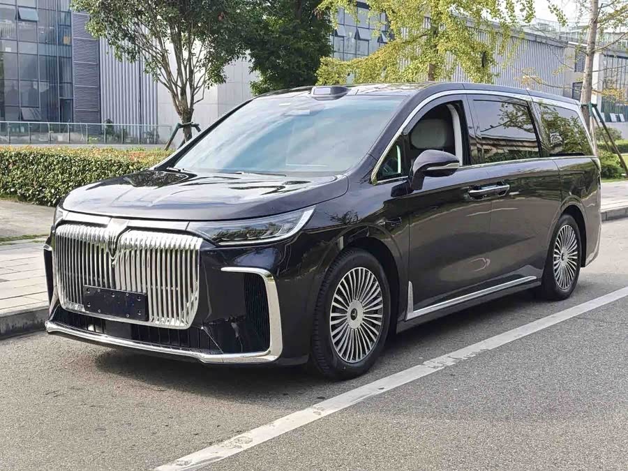 Lantu Dreamer 2025 PHEV 4WD Flagship Qian Kun Edition