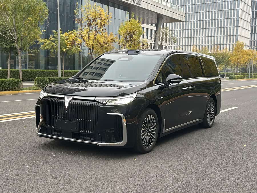 Lantu Dreamer 2026 PHEV Champion