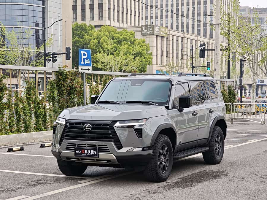 Lexus GX 2024 OVERTRAIL Remote Peak Edition
